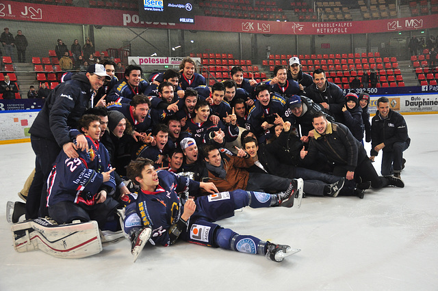 Résumé vidéo du M2 de la finale U22 entre les Brûleurs de Loups et les Dragons de Rouen